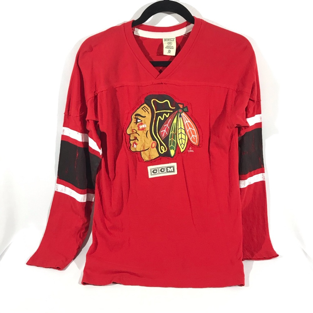 Chicago Blackhawks L/S Vneck T-shirt Large 14/16